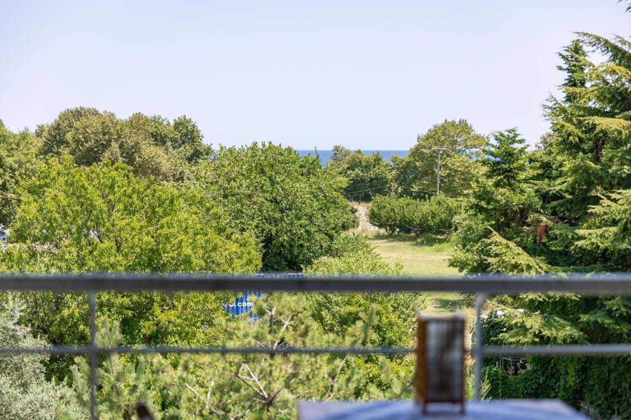 The Olympus Garden Beach House Litochoro Exterior photo