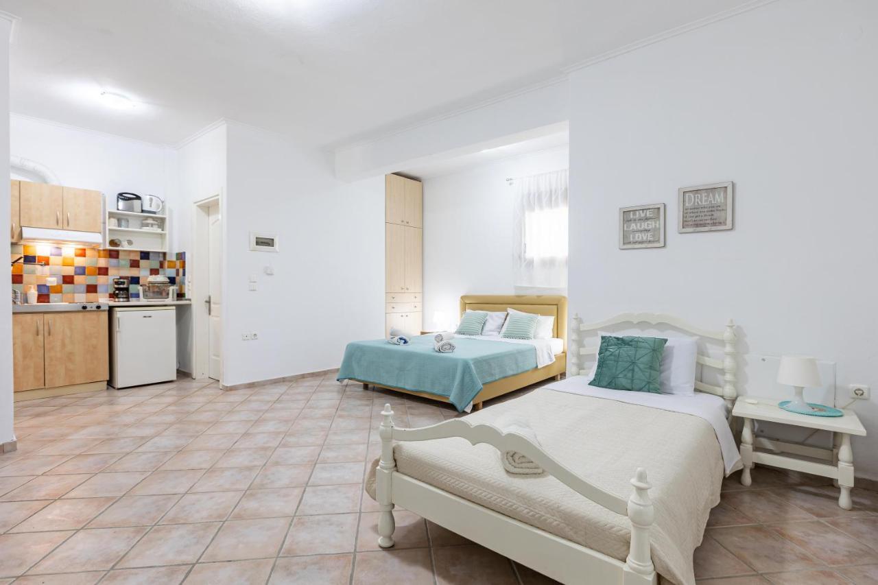 The Olympus Garden Beach House Litochoro Exterior photo